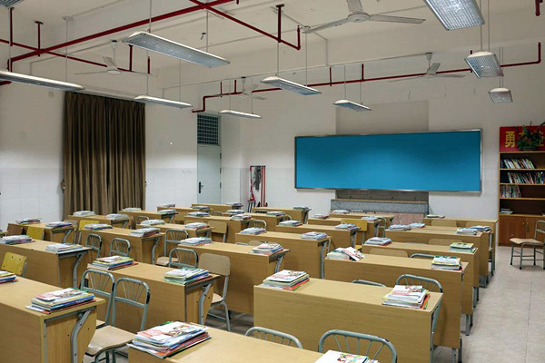 智能照明能夠解決教室長明燈的哪些問題？