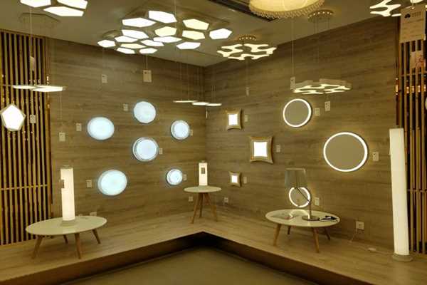 智能照明是何時(shí)傳入中國(guó)的？