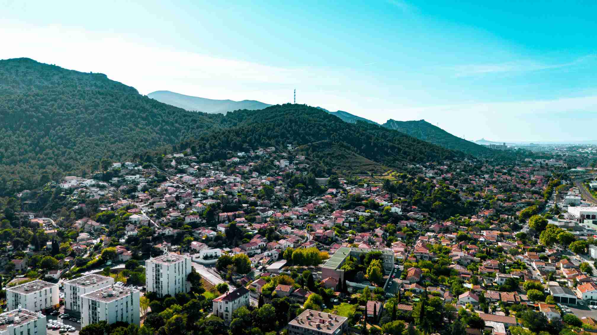 能耗在線監(jiān)測(cè)系統(tǒng)，能源管理，一站式平臺(tái)，物聯(lián)網(wǎng)，互聯(lián)網(wǎng)，信息技術(shù)，遠(yuǎn)程管理