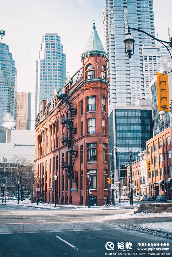 樓宇自控深度解析（概述、功能與優(yōu)勢(shì)、方案及應(yīng)用）