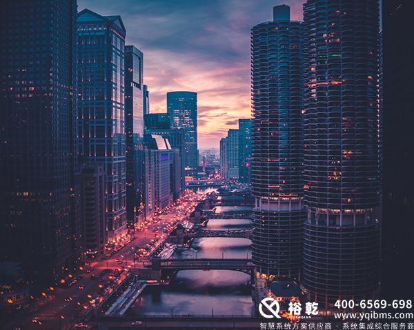 智慧校園系統(tǒng)多少錢(qián)一套？成本與價(jià)值分析！